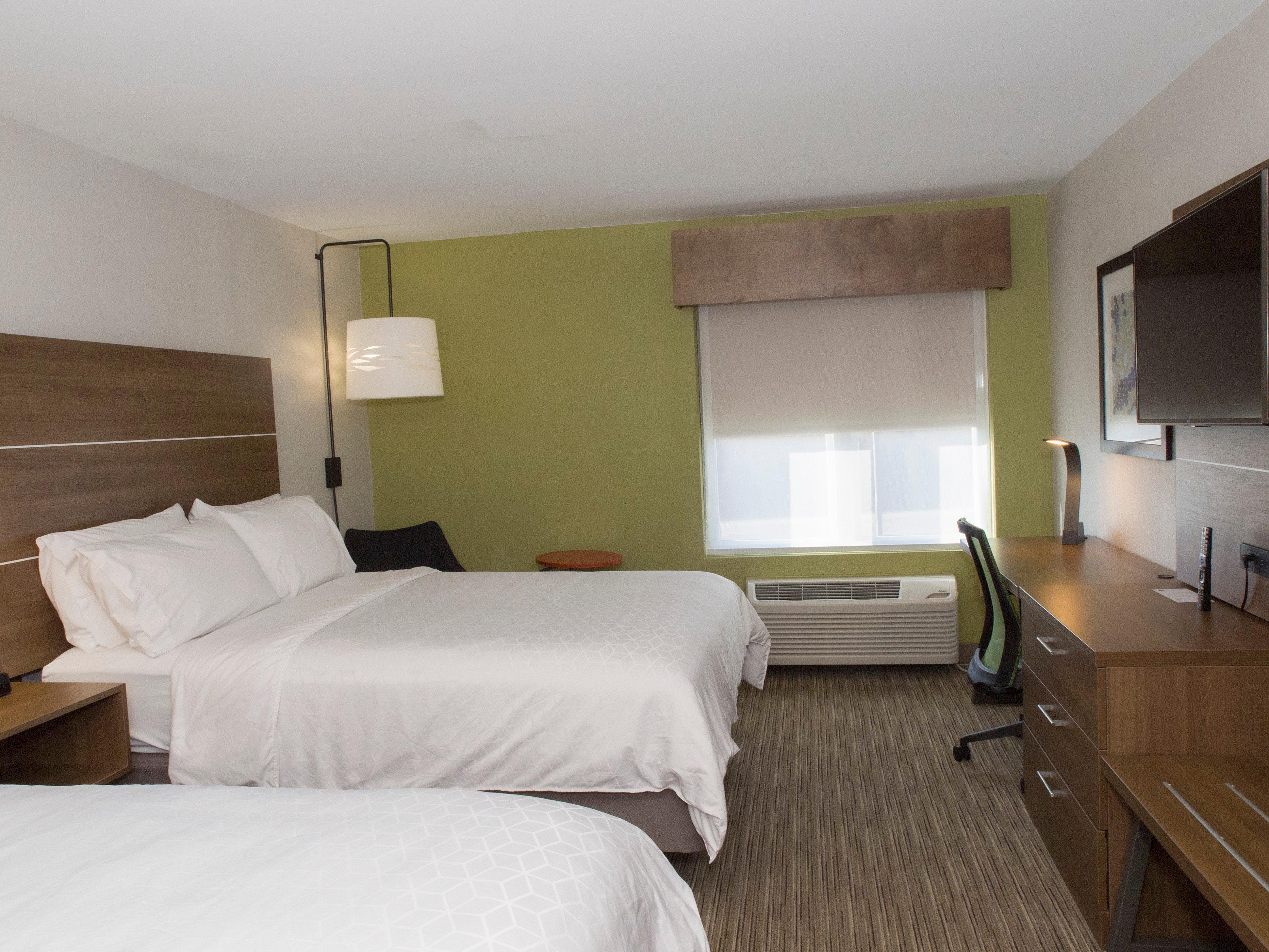 Holiday Inn Express Hotel & Suites Madison By Ihg Exterior photo